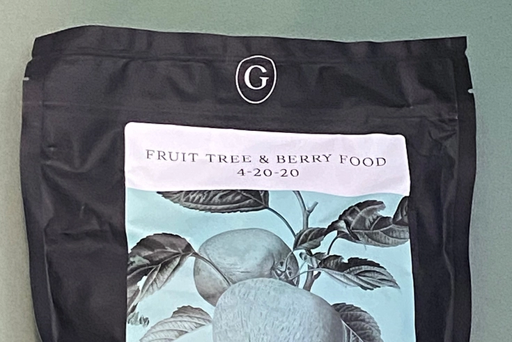 GARDENWORKS Fruit Tree & Berry Food 4-20-20